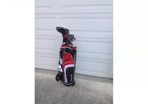 Golf clubs and bag - left handed teen set